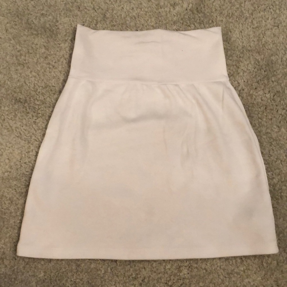 New white American Apparel skirt